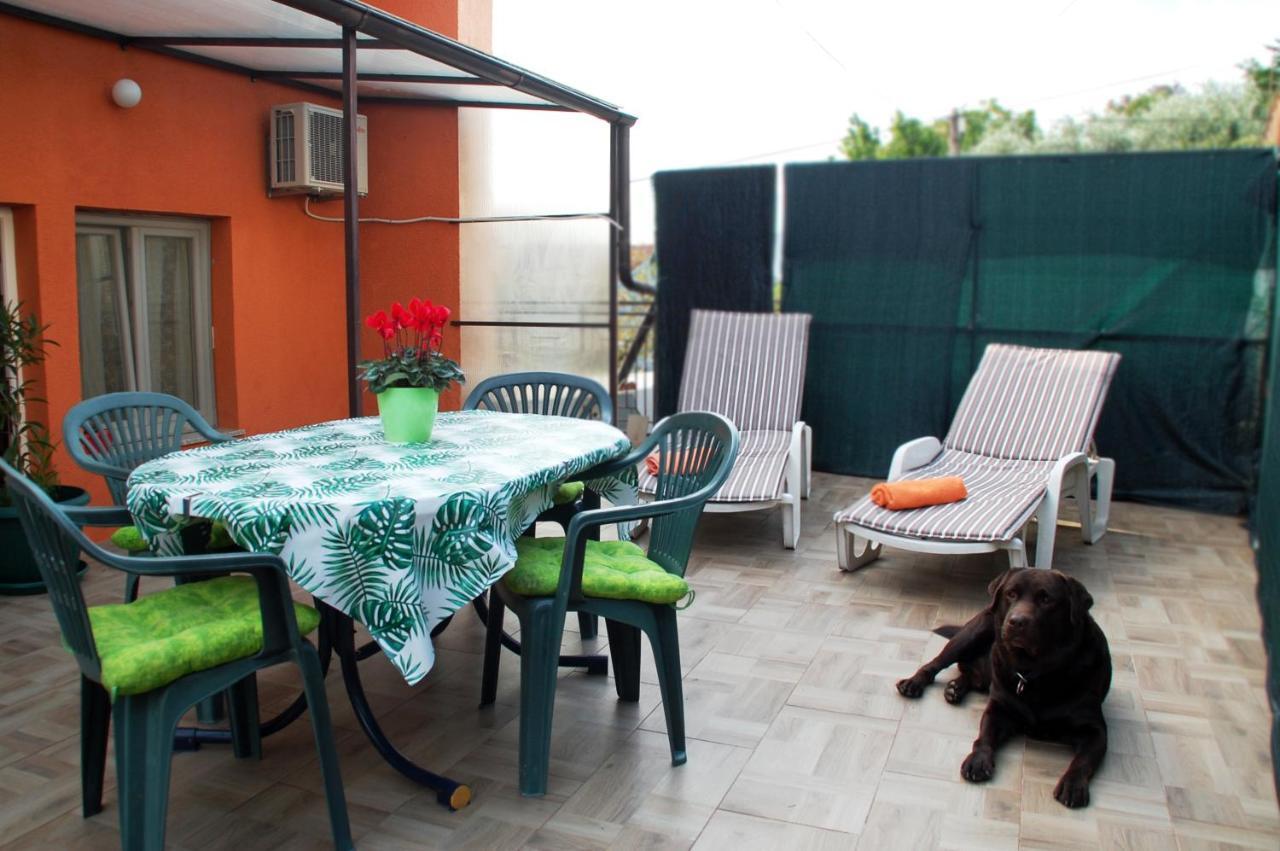 Apartments Skorup Ичичи Экстерьер фото