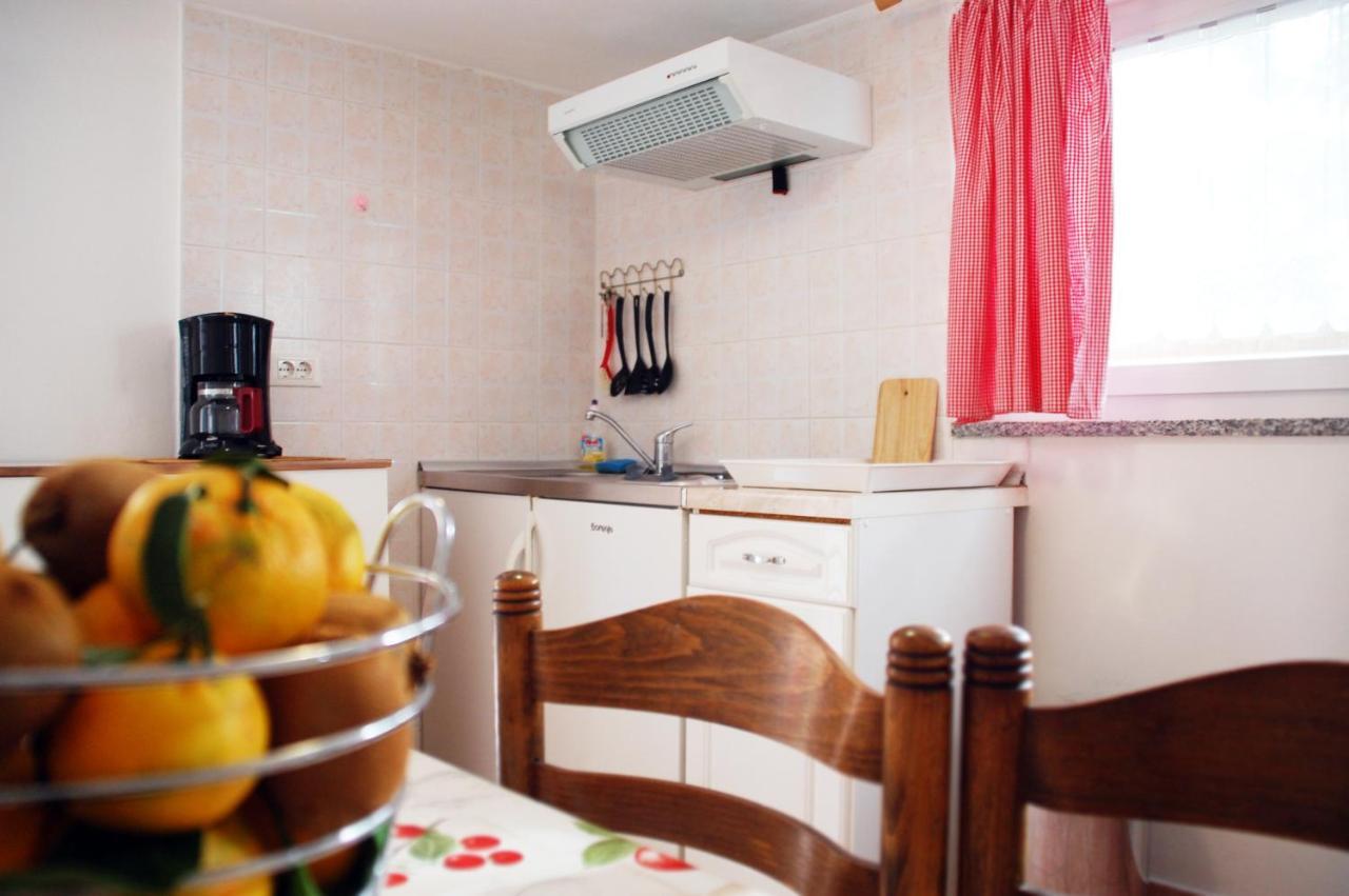 Apartments Skorup Ичичи Экстерьер фото